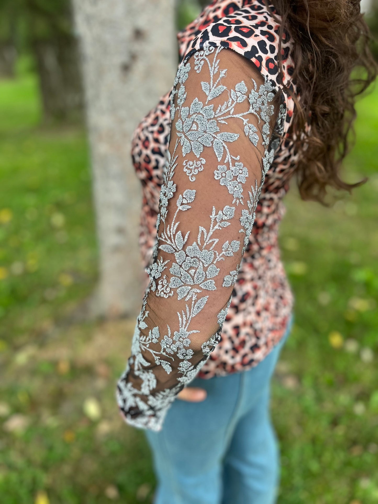 Leopard and lace, smoke button up