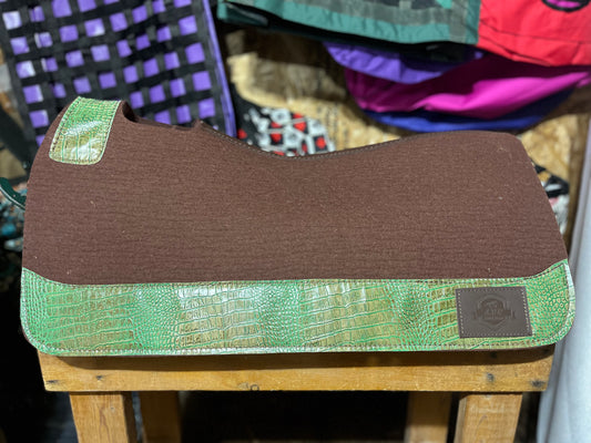 Brown and green 30 x1/2” pad