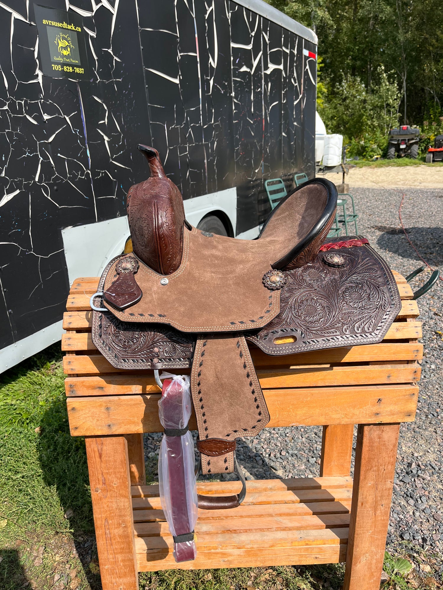 New western Saddles