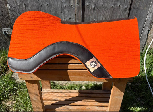 Orange flex fit open wither relief wool pad