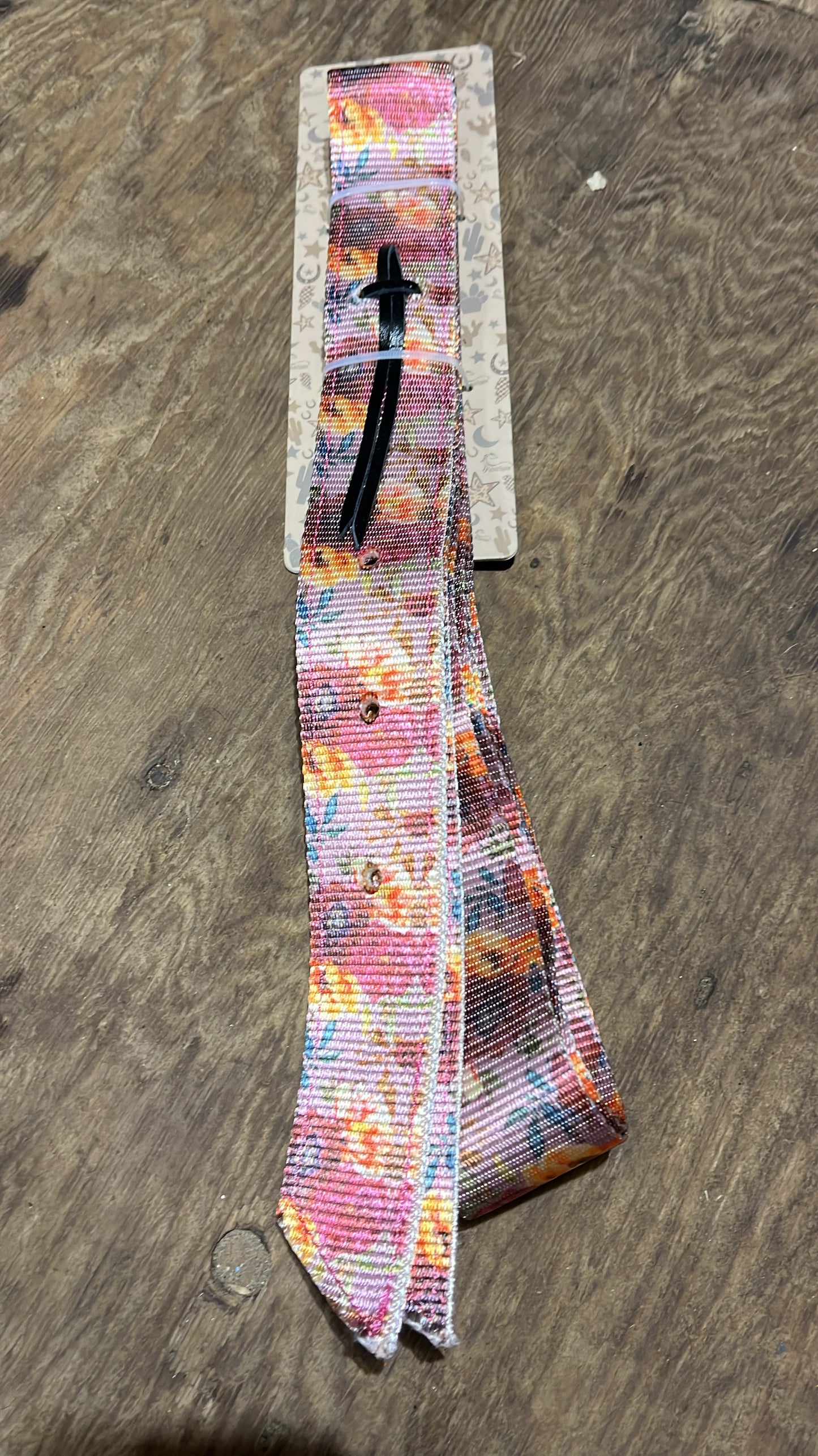 Flower latigo and off billet