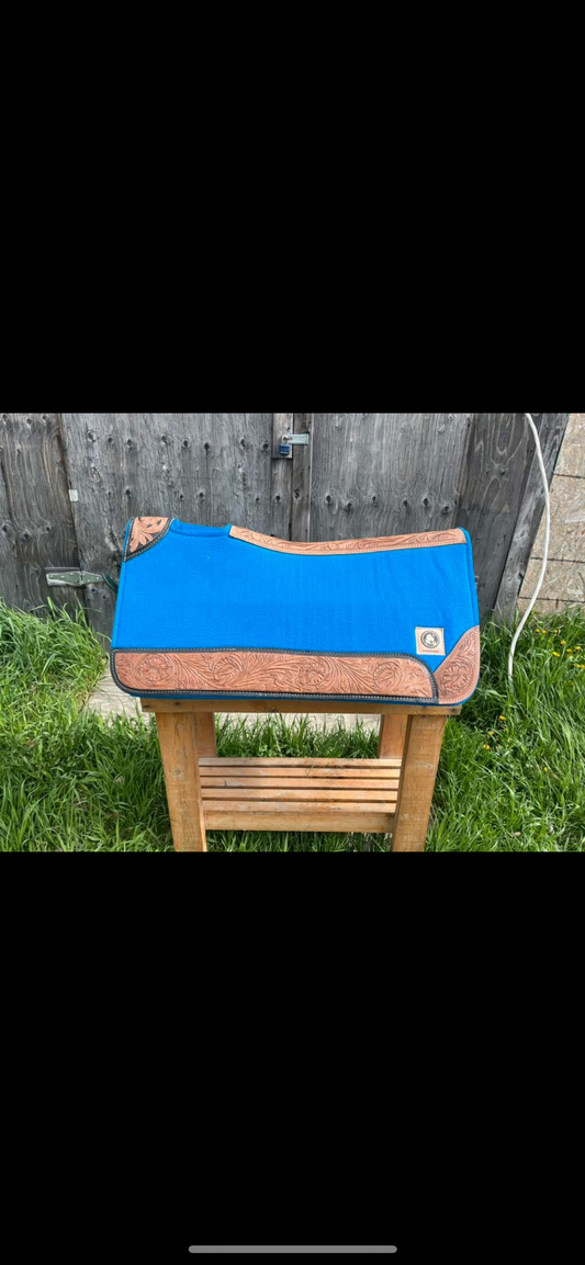 32 blue tooled wool pad