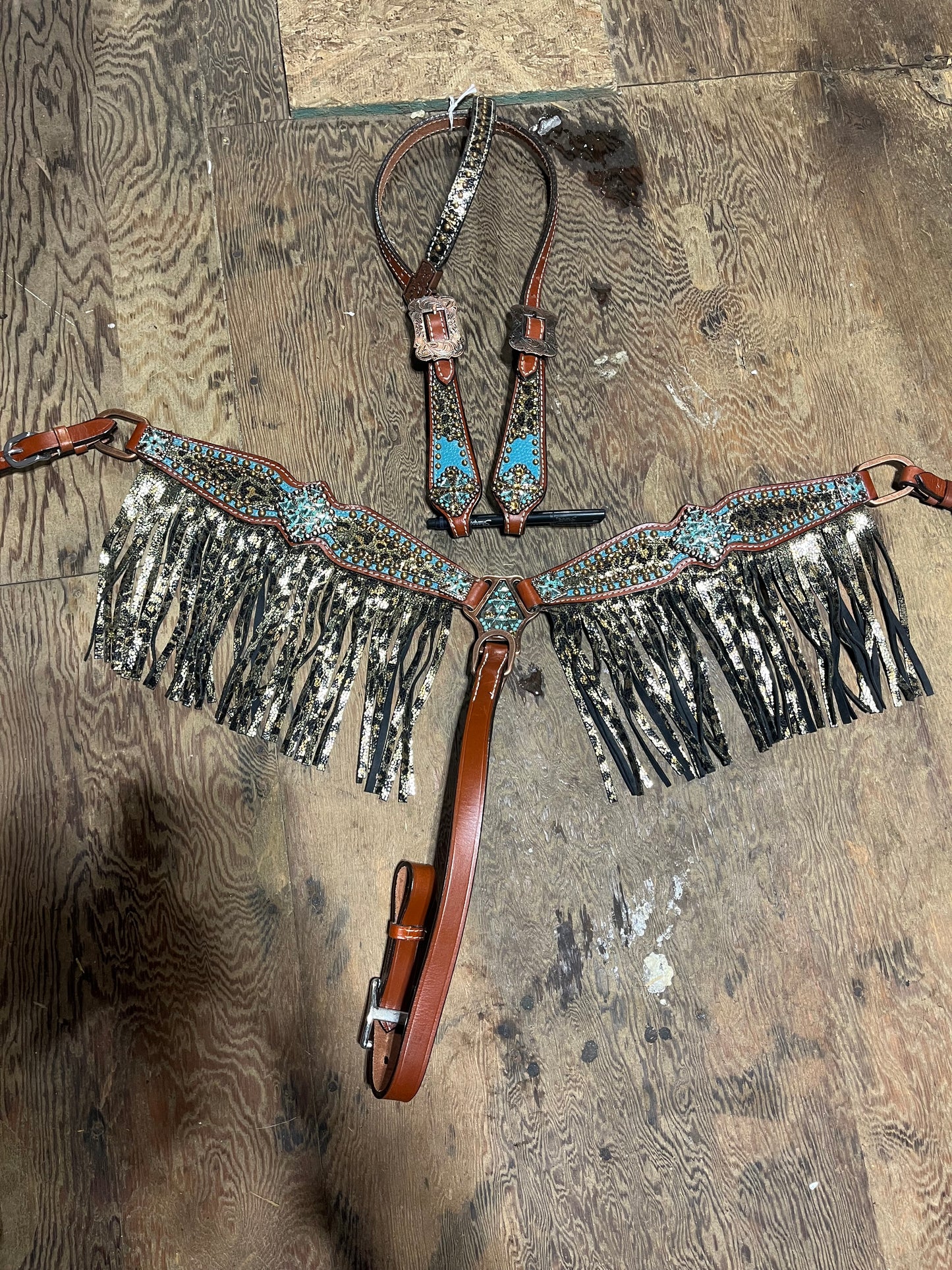 PONY cheetah tack set