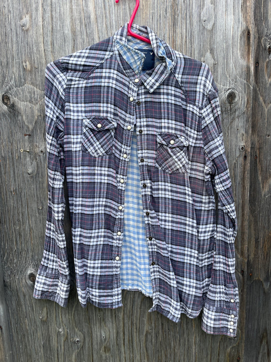American eagle plaid size 14
