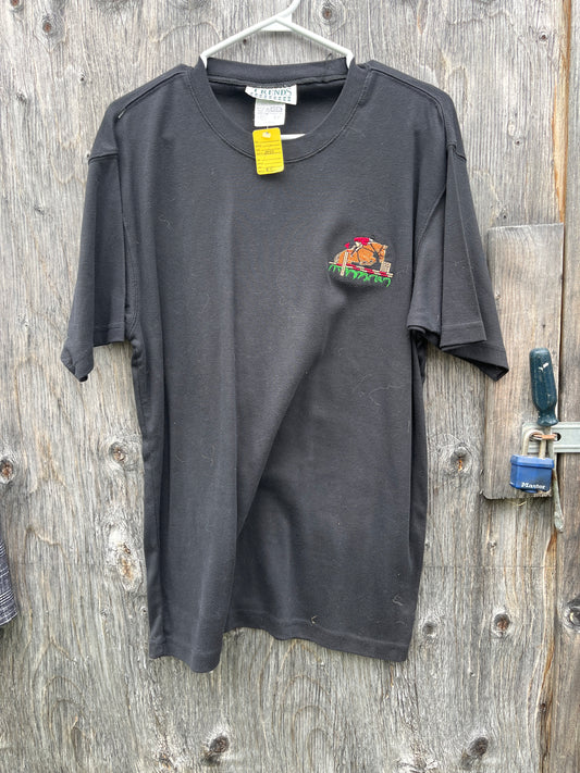 Small tee saddle club