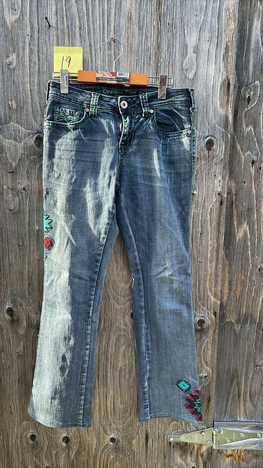 Cowgirl tuff 26 x35