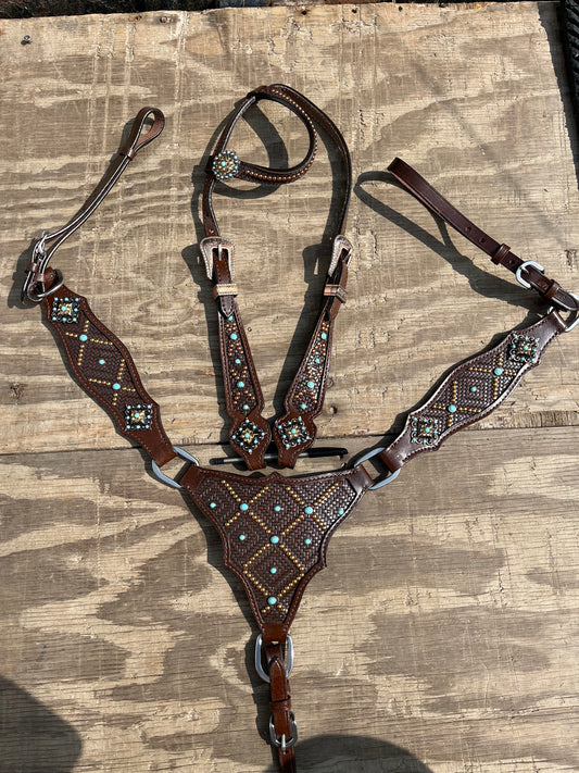 Gladiator tack set with baby blue stones
