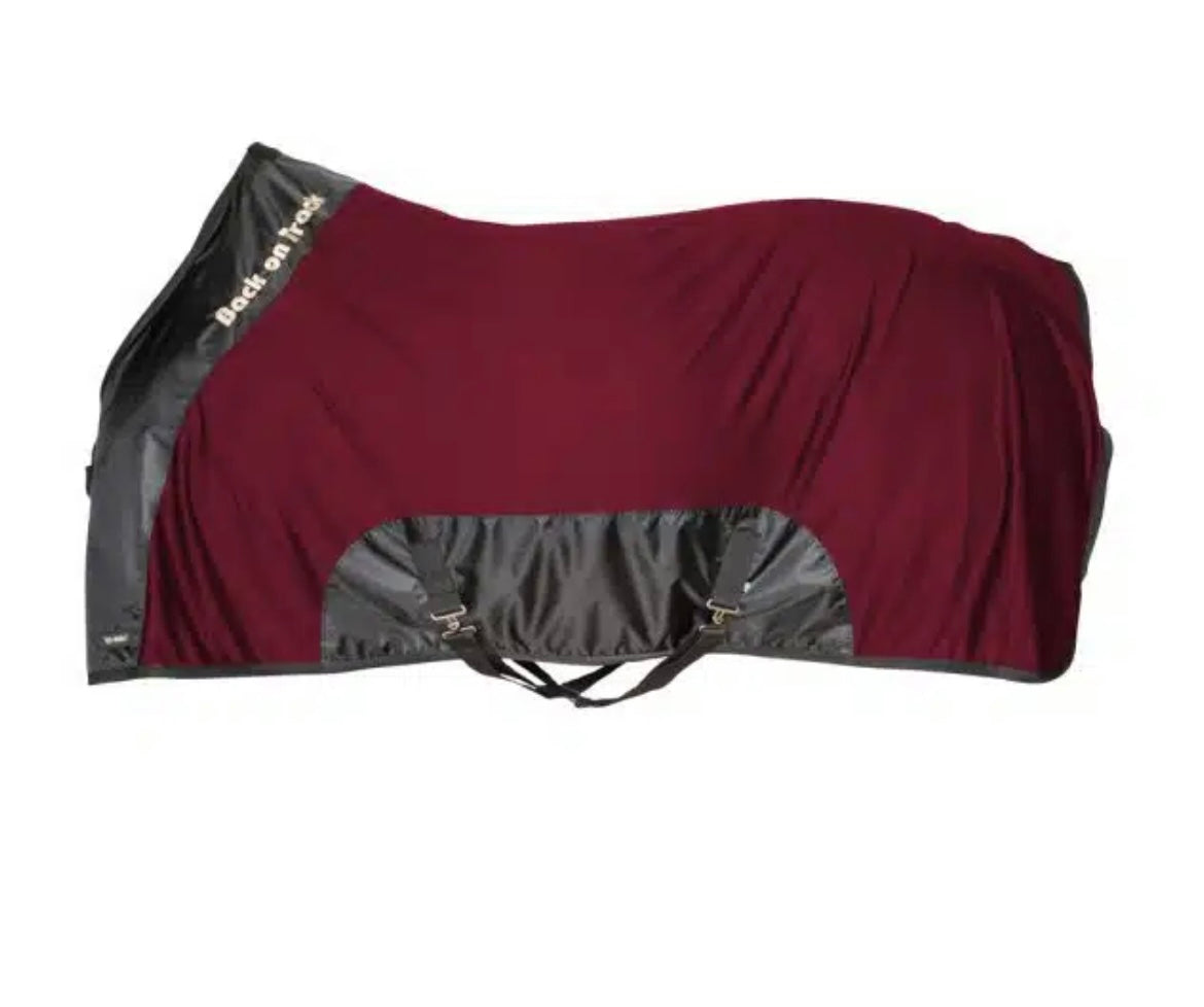 Back On Track deluxe Mesh sheet with free hood Wine Red