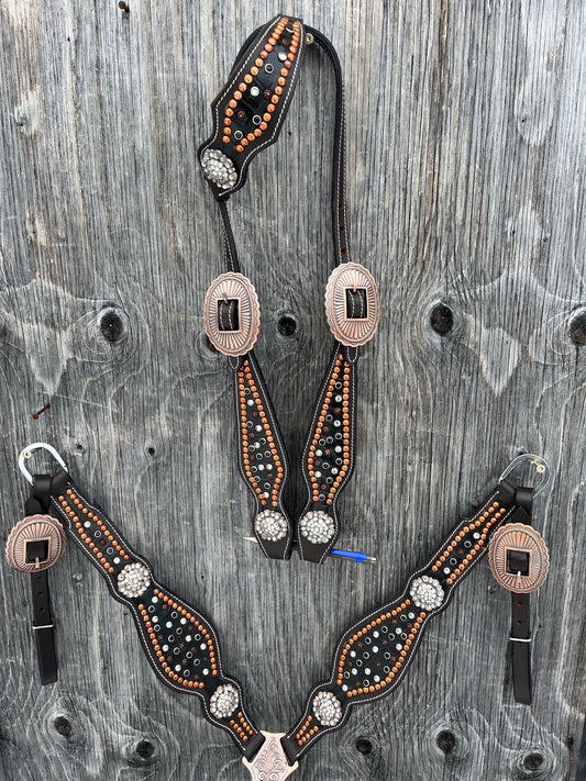 Black and copper one ear tack set