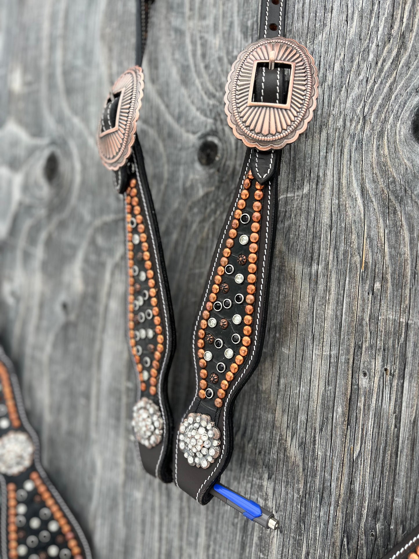 Black and copper one ear tack set