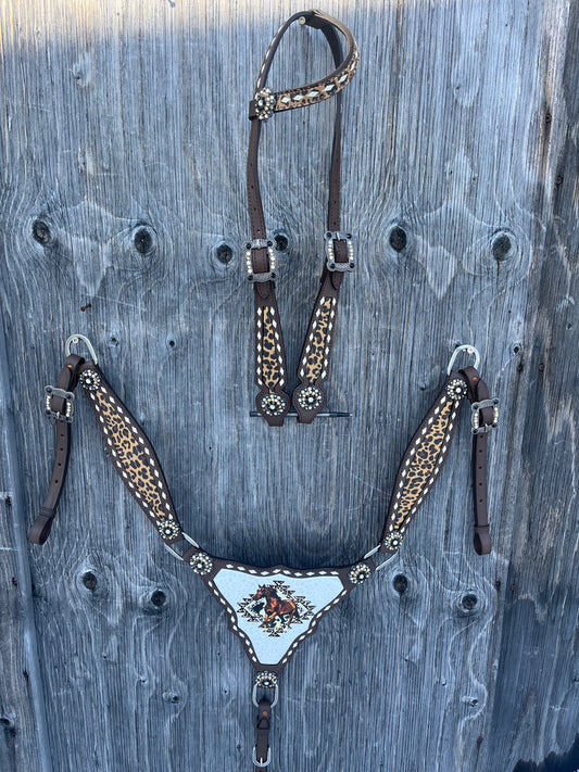 Cheetah white buck stitch horse gladiator tack set