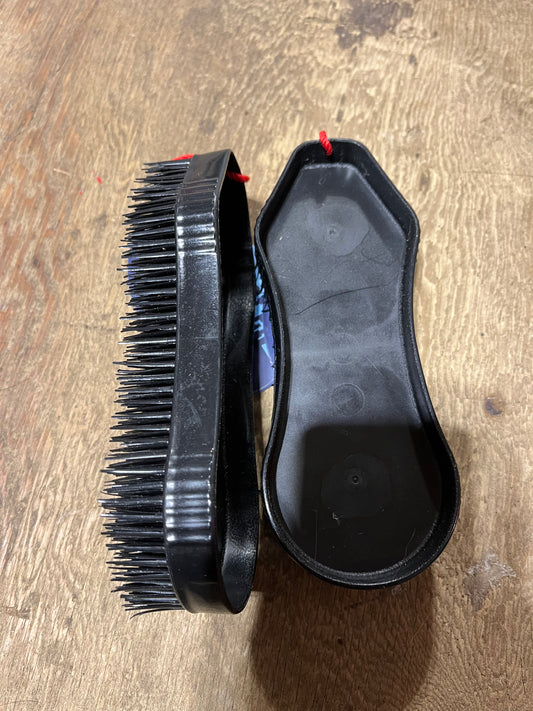Detangler mud brushes