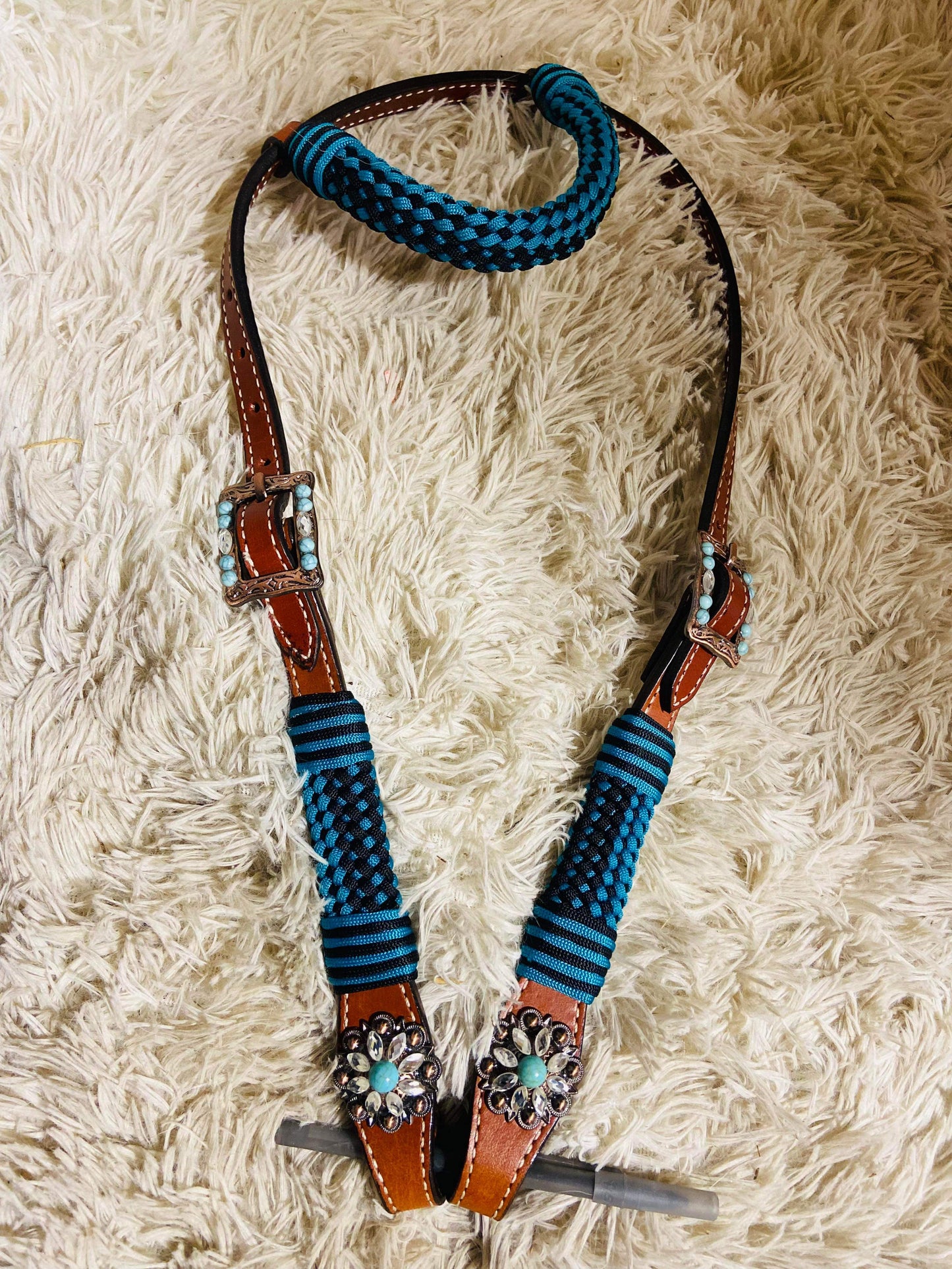 Turquoise one ear headstall