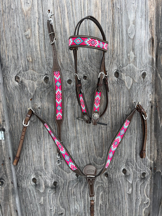Pink beaded 3pc tack set