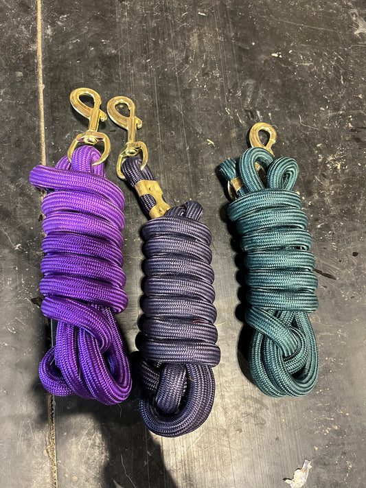 8ft pro braided lead with brass snap