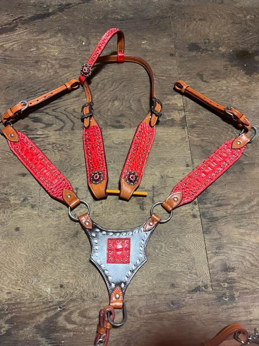 Red gator skin tack set