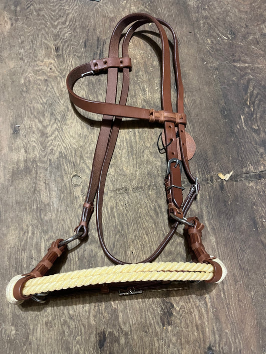 Side pull leather