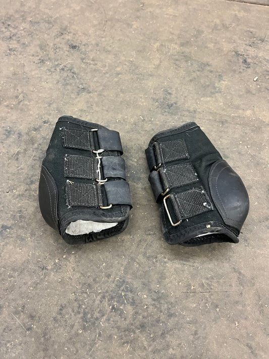 Medium used skid boots