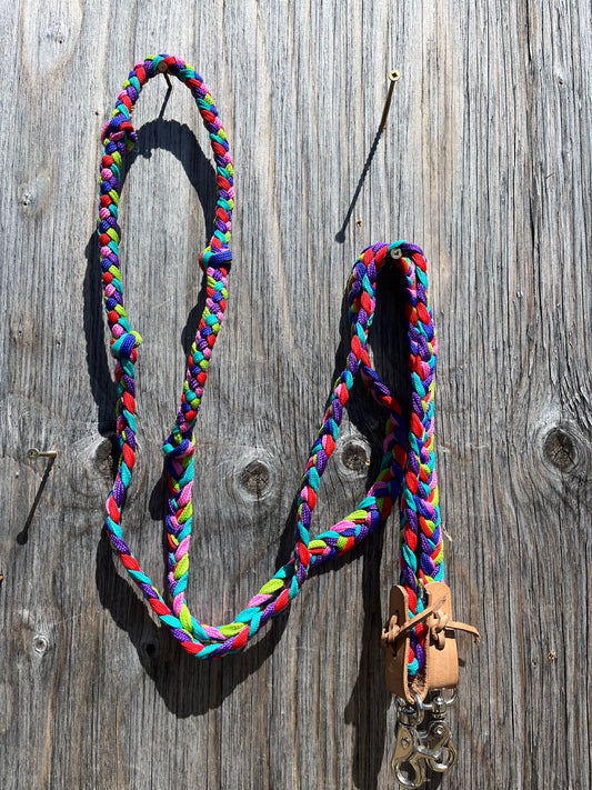 Colourful barrel reins with snaps