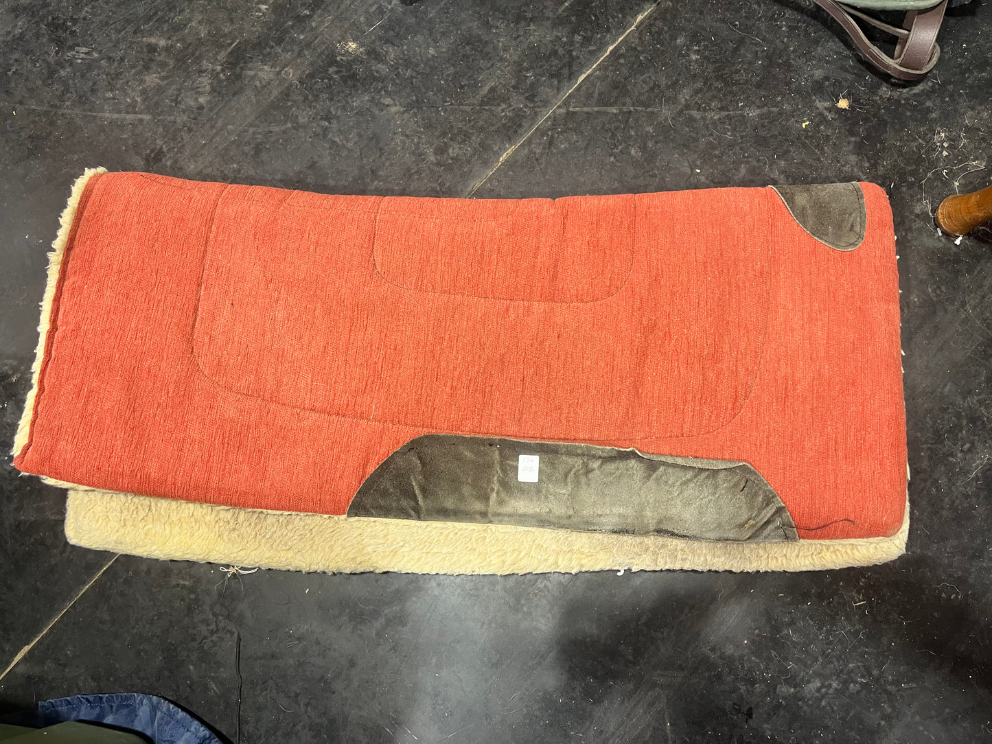 Red pad 34”