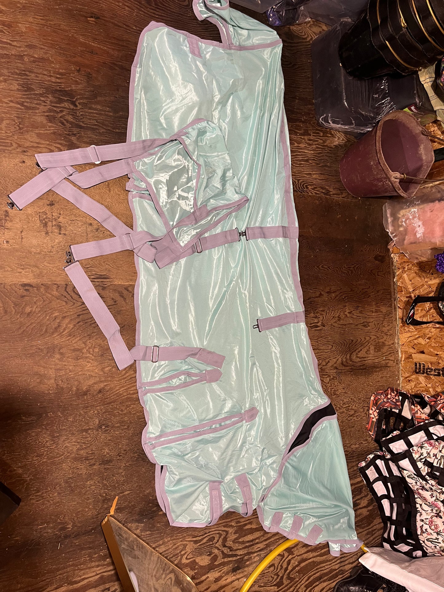 76 flysheet with neck and belly