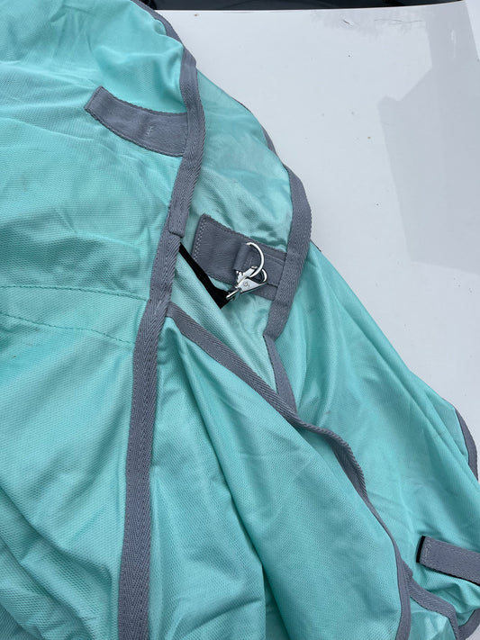 76 flysheet with neck and belly