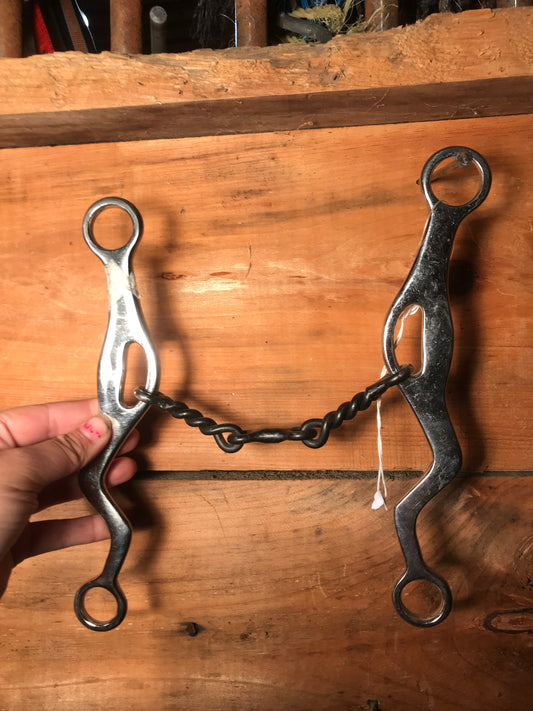 Twisted wire dog bone