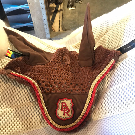 BR bonnet