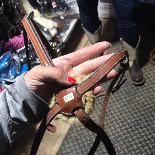 Large figure 8 noseband