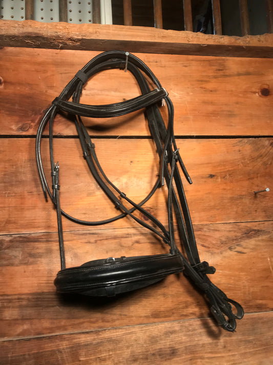 Full size black bridle with reins, new *no cheek pieces*